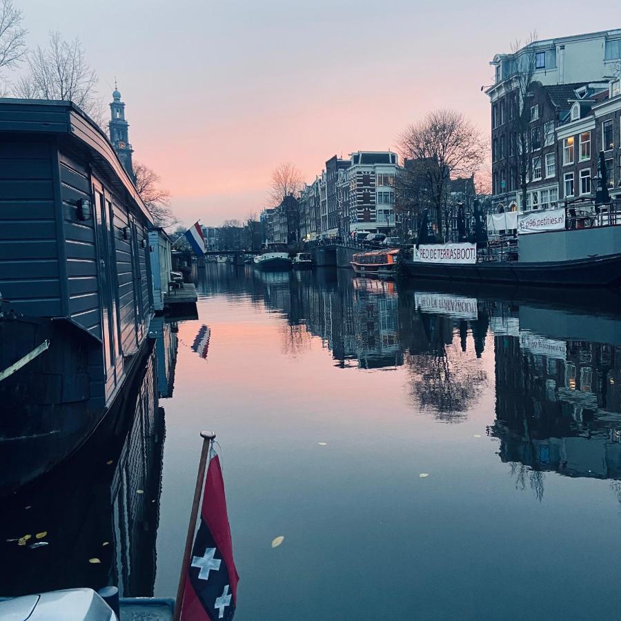 Bed and Breakfast Houseboat Bonnie Ámsterdam Exterior foto