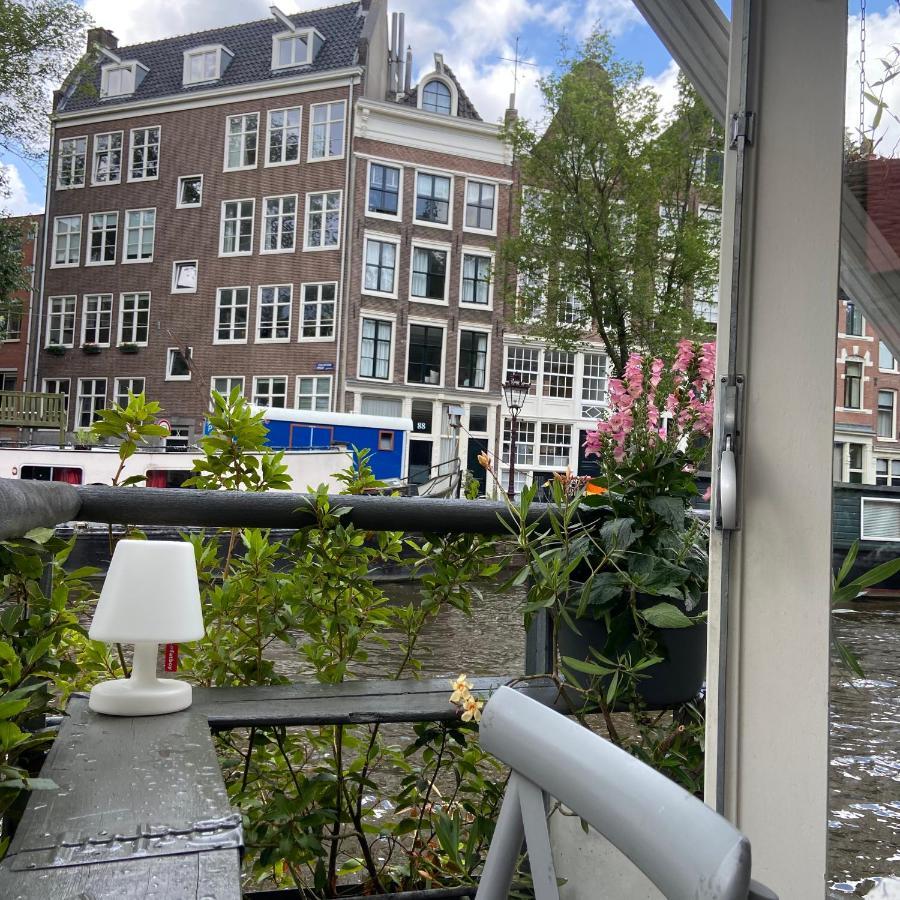 Bed and Breakfast Houseboat Bonnie Ámsterdam Exterior foto